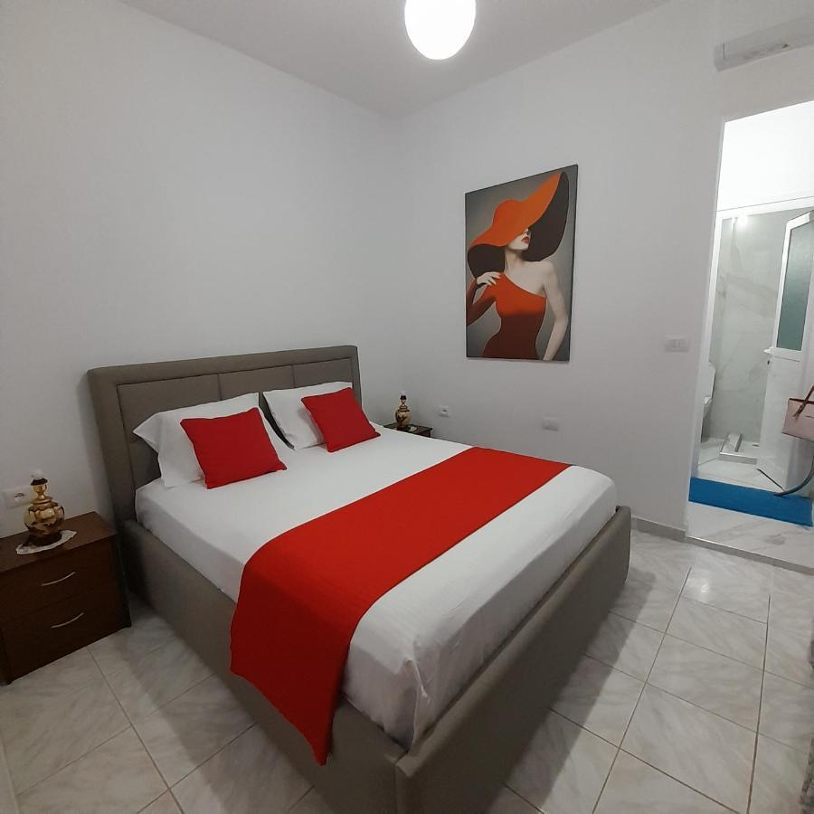 Luxury Dennis Home Sarandë Eksteriør bilde