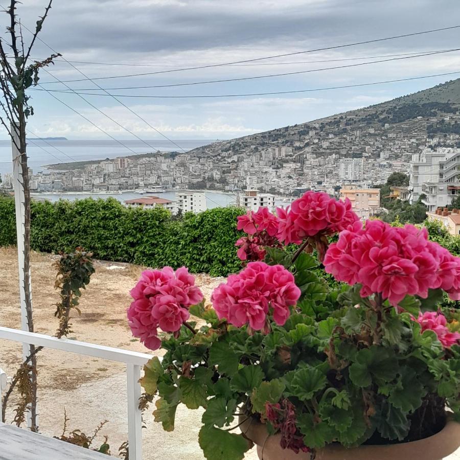 Luxury Dennis Home Sarandë Eksteriør bilde