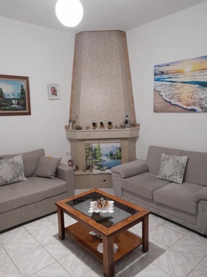 Luxury Dennis Home Sarandë Eksteriør bilde