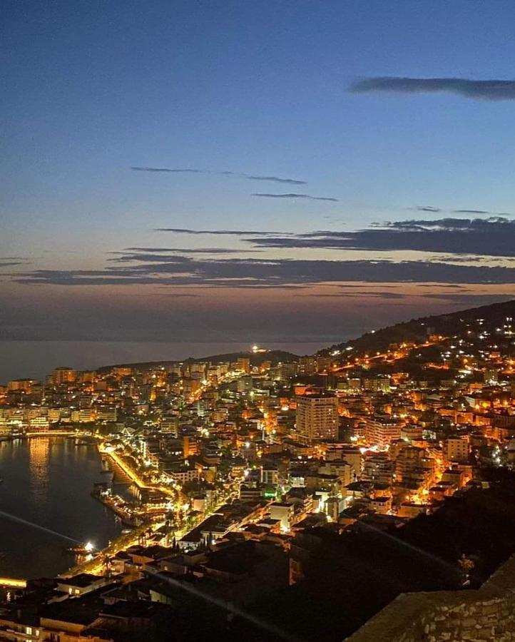 Luxury Dennis Home Sarandë Eksteriør bilde